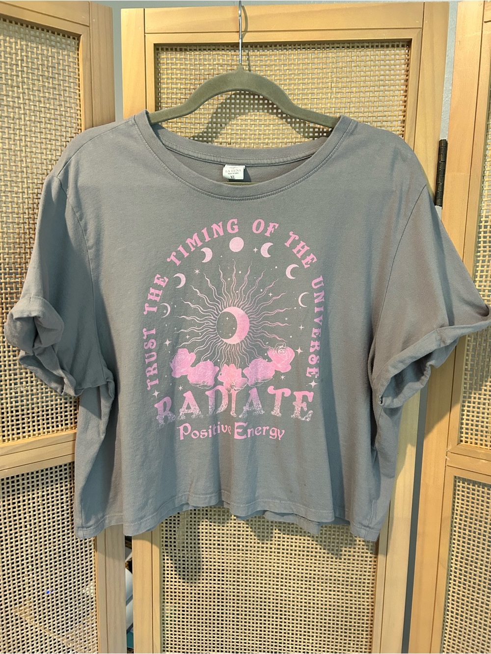 La Luna Radiate Positive Energy Graphic Tee Size XL
